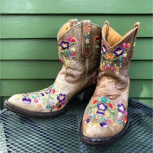 Old Gringo Embroidered Cowboy Boots